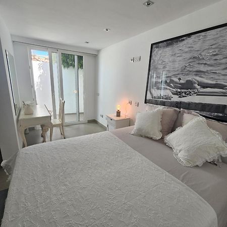 Nosotros Luxury Villa 洛斯克里斯蒂亚诺斯 外观 照片